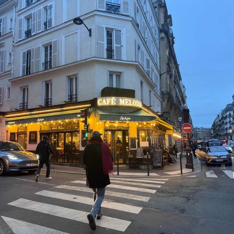 CAFÉ MELODIA - 42 rue Miromesnil, 75008 Paris